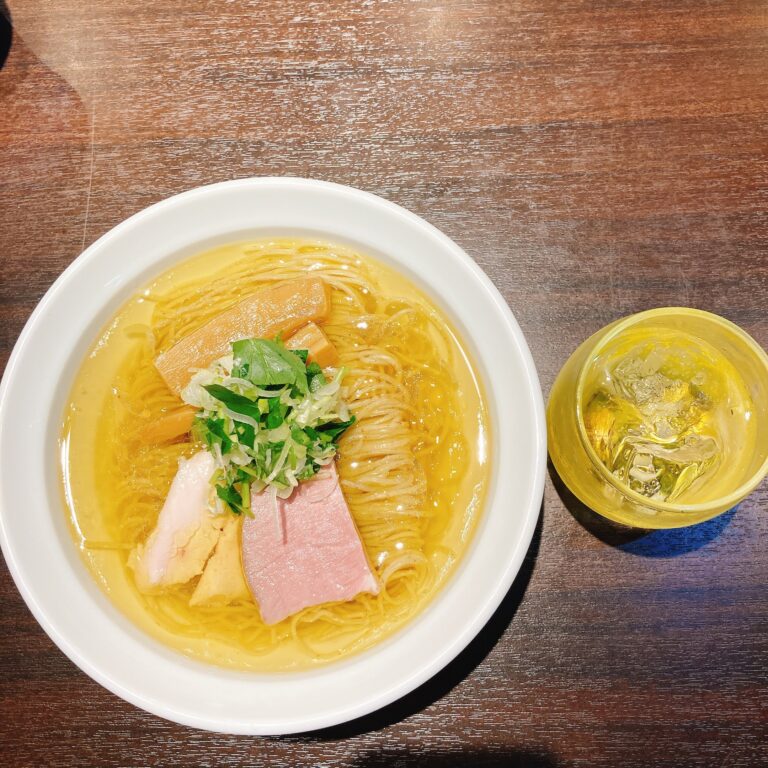 【おいしすぎて感動！？】麺屋彩音の塩ラーメンのうまさを体感してきた